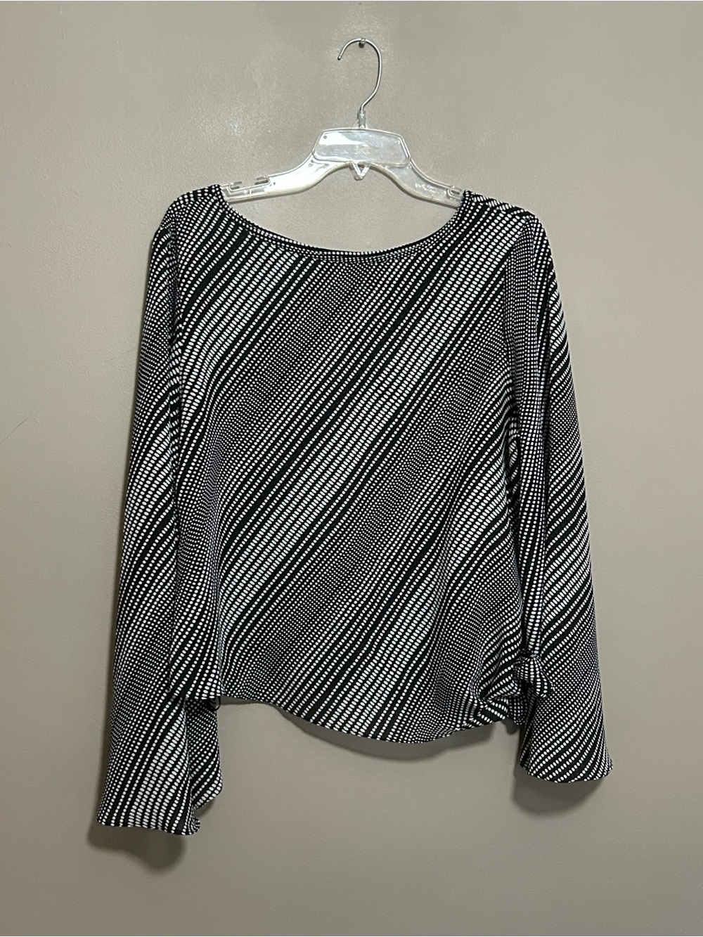 Apostrophe Women’s Bell Sleeve Chiffon Side Knotted Blouse Top Size 14